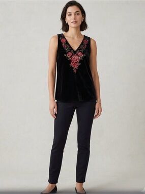 Black Velvet Embroidered Floral V-Neck Tank Top - Women's
